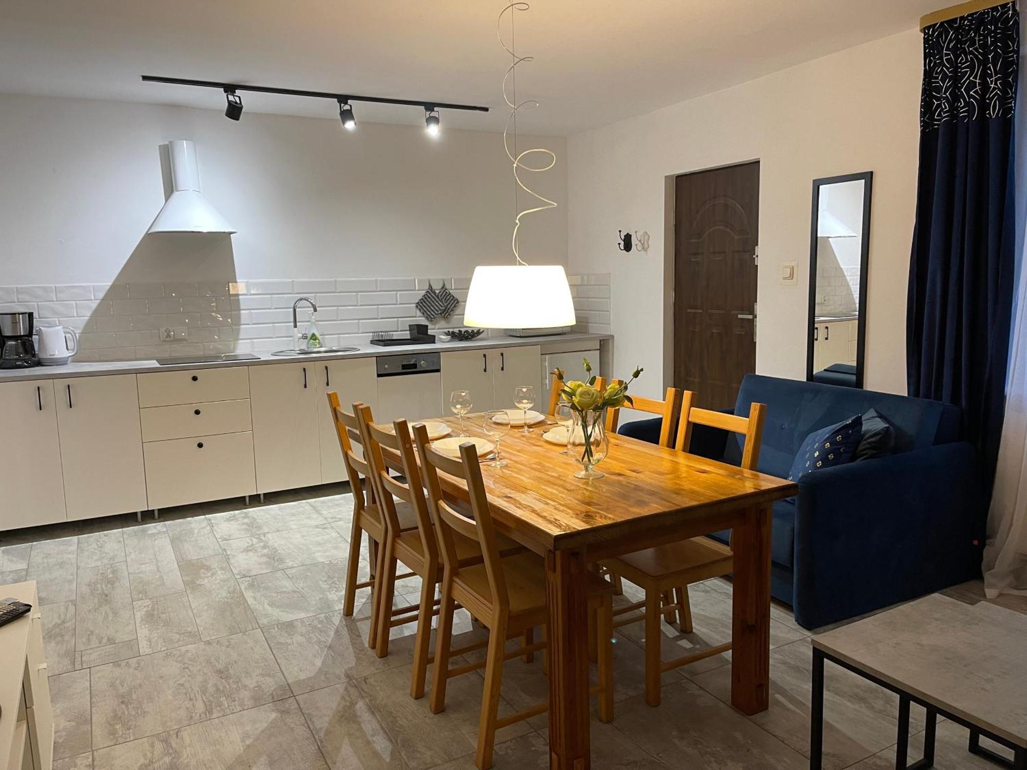Apartamenty Prima Дзивновек Екстериор снимка