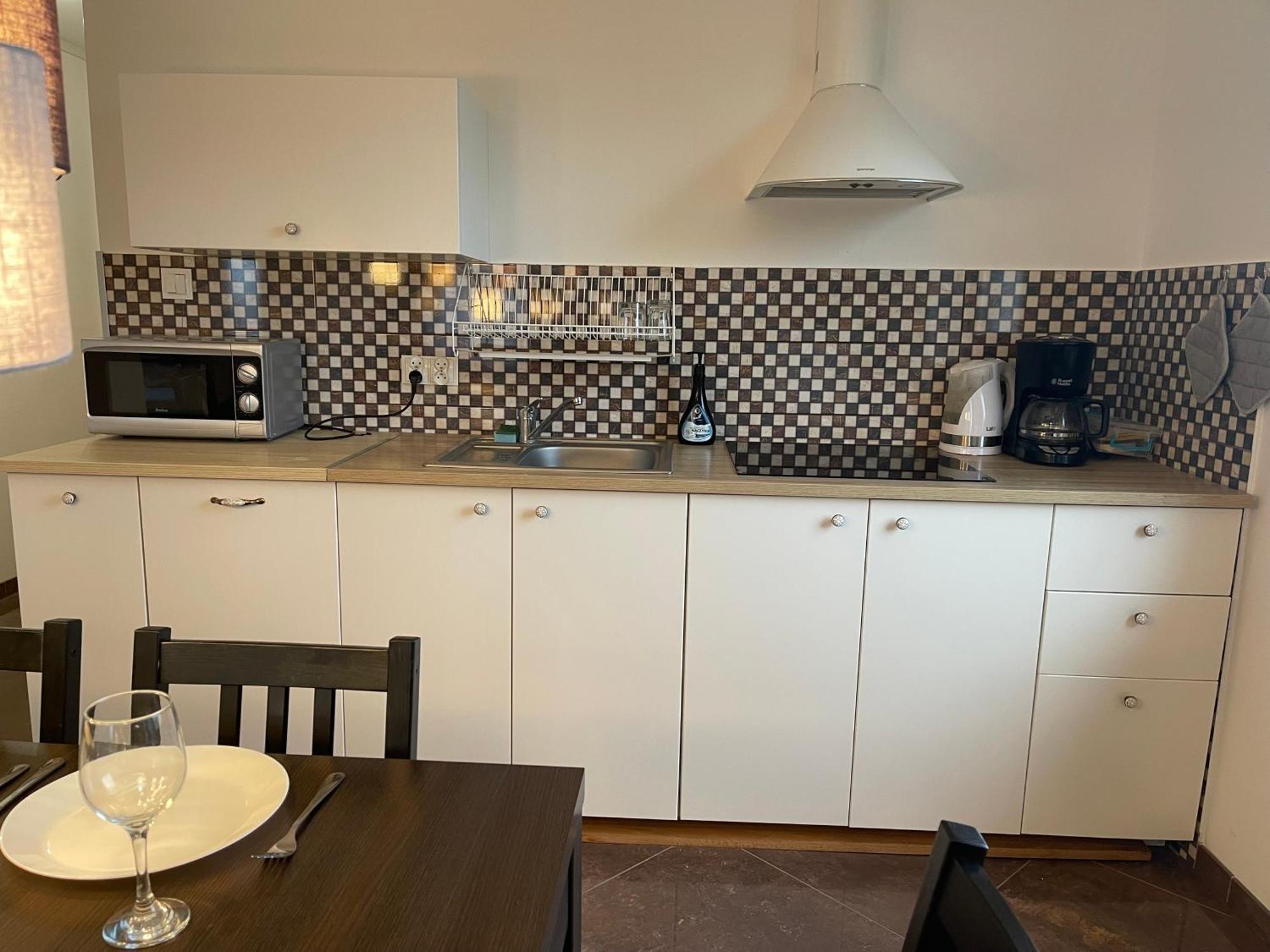 Apartamenty Prima Дзивновек Екстериор снимка