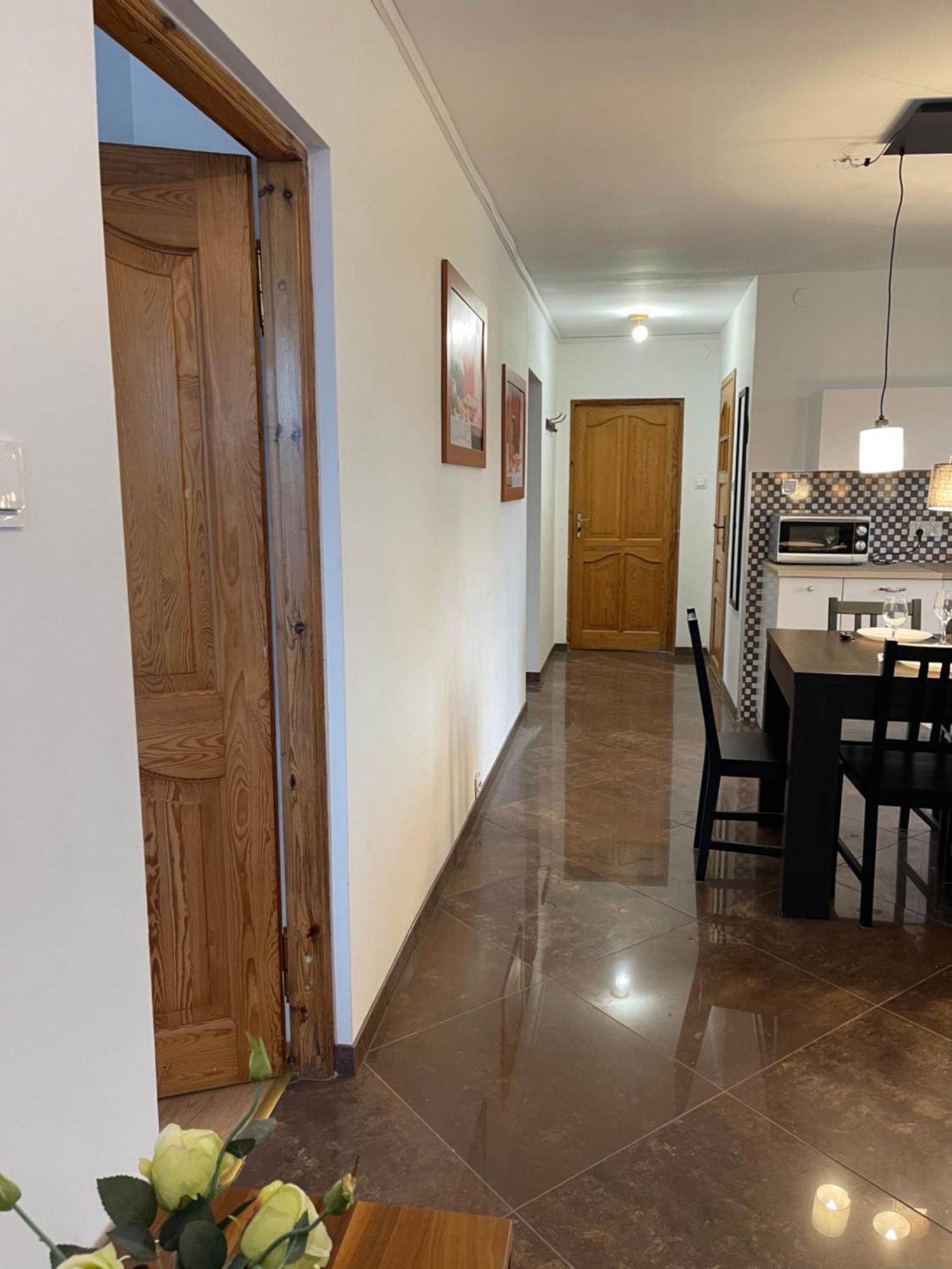 Apartamenty Prima Дзивновек Екстериор снимка