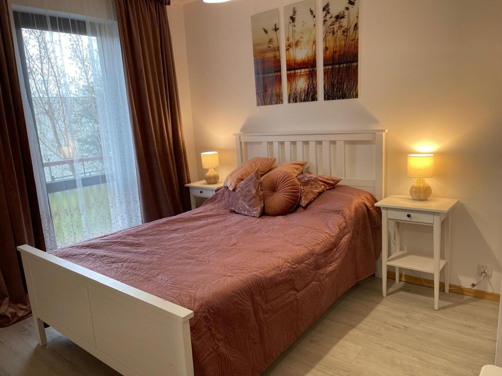 Apartamenty Prima Дзивновек Екстериор снимка